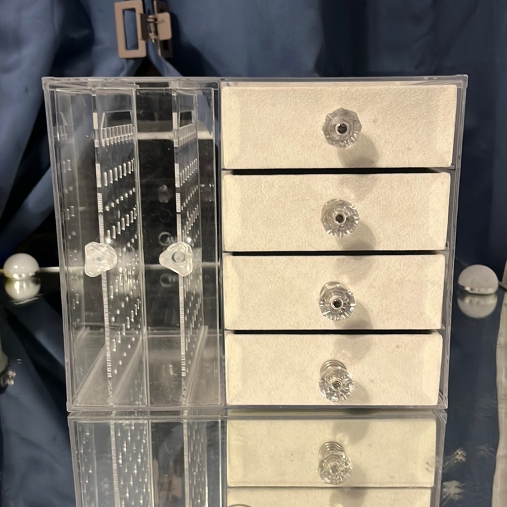 Jewelry Organizer